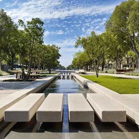 Le Notre Dame, A 400m Des Arenes De Διαμέρισμα Νιμ
