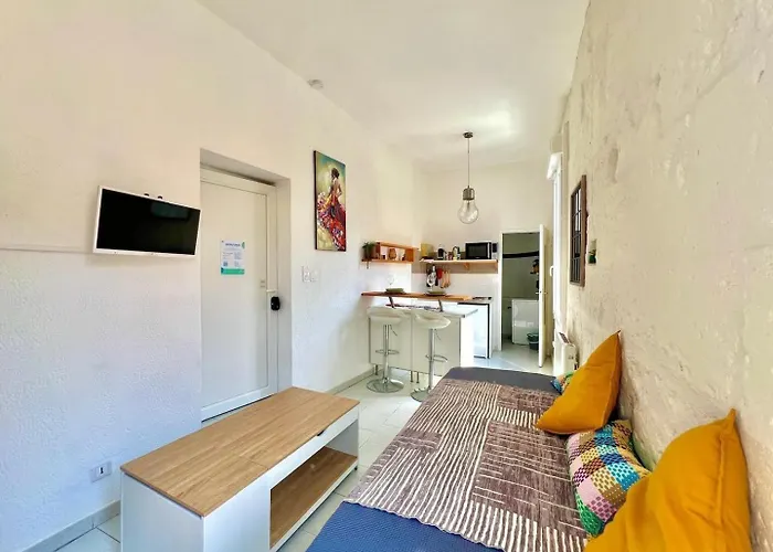 Le Notre Dame, A 400m Des Arenes De Διαμέρισμα *